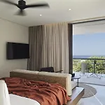 Magma Santorini, In The Unbound Collection By Hyatt Semesteranläggning (resort)