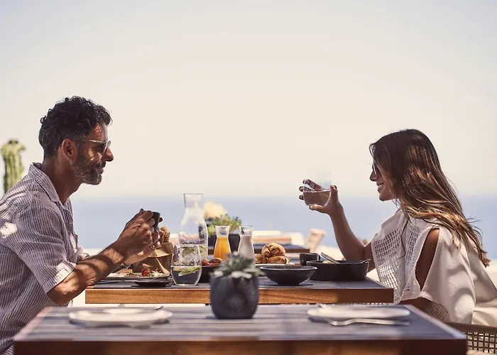 Θέρετρο Magma Santorini, In The Unbound Collection By Hyatt Βούρβουλος