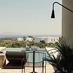 Magma Santorini, In The Unbound Collection By Hyatt 5* Vourvoúlos