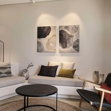 Feriested Magma Santorini, In The Unbound Collection By Hyatt